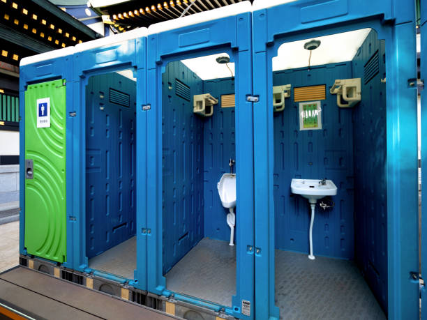 Best Portable toilet rental cost  in Colfax, IL